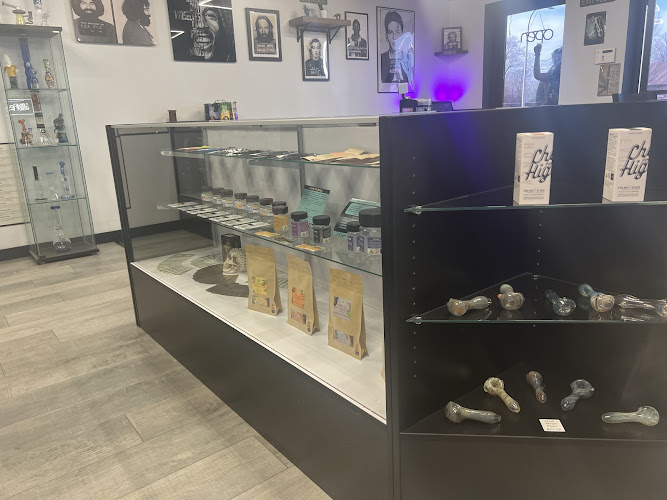 MARY JANES A Legacy 2 Legal Dispensary - MARY JANES A Legacy 2 Legal Dispensary 