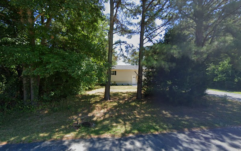 Aussie Green Australia exterior view showcasing professional Cannabis store services in Celina, Delaware