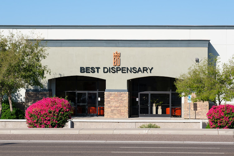 Best Dispensary exterior view showcasing professional Cannabis store services in Mesa, Arizona