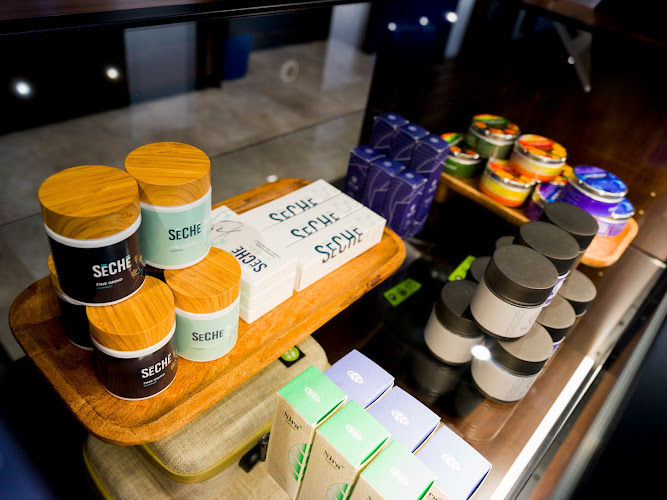 Beyond Hello Alexandria exterior view showcasing professional Cannabis store services in Alexandria, Virginia