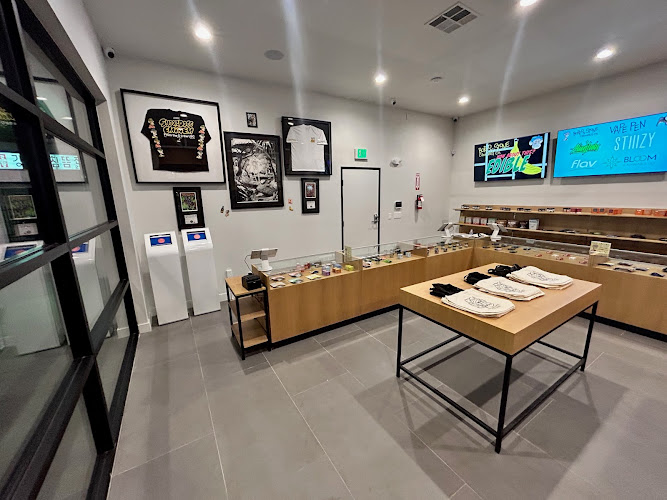 Bored n Stone exterior view showcasing professional Cannabis store services in Los Angeles, California