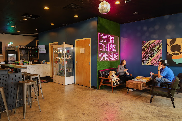 Buddy's Bud Co exterior view showcasing professional Cannabis store services in Morgantown, West Virginia