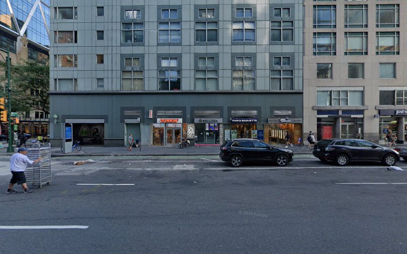 Come Back Daily CBD exterior view showcasing professional Cannabis store services in New York, New York