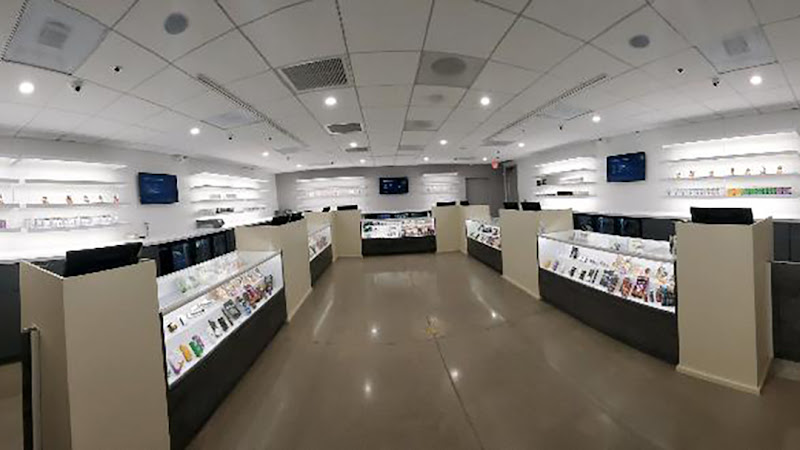 Curaleaf Dispensary Pavilions exterior view showcasing professional Cannabis store services in Phoenix, Arizona