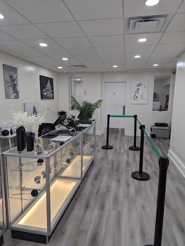 DC Weed Dispensary Near Me exterior view showcasing professional Cannabis store services in Washington, District Of Columbia