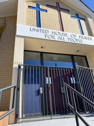 Elevate Weed exterior view showcasing professional Cannabis store services in Washington, District Of Columbia