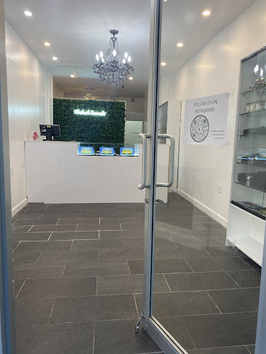 Flatbush Cannabis exterior view showcasing professional Cannabis store services in Brooklyn, New York