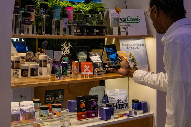 Green Genius NYC Dispensary exterior view showcasing professional Cannabis store services in New York, New York