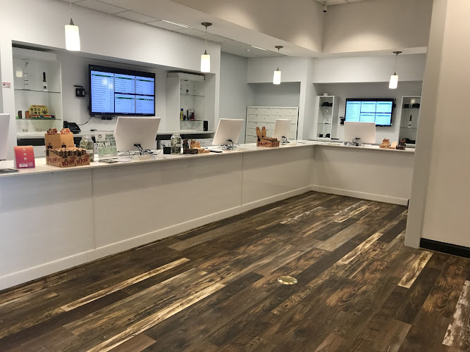 Greenlight Therapeutics exterior view showcasing professional Cannabis store services in Gambrills, Maryland