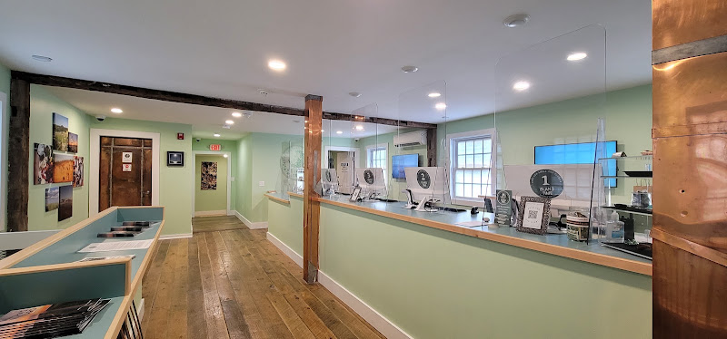 Island Time exterior view showcasing professional Cannabis store services in Vineyard Haven, Massachusetts