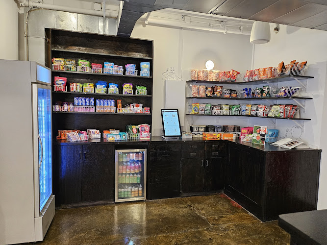 KushKlub exterior view showcasing professional Cannabis store services in New York, New York