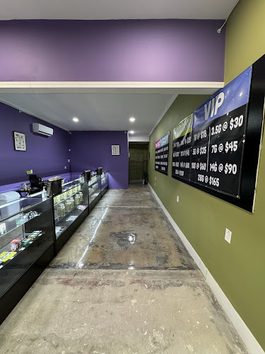 Manchester Wellness Center exterior view showcasing professional Cannabis store services in Los Angeles, California