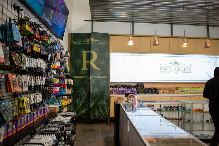 Royal Greens Dispensary exterior view showcasing professional Cannabis store services in Los Angeles, California