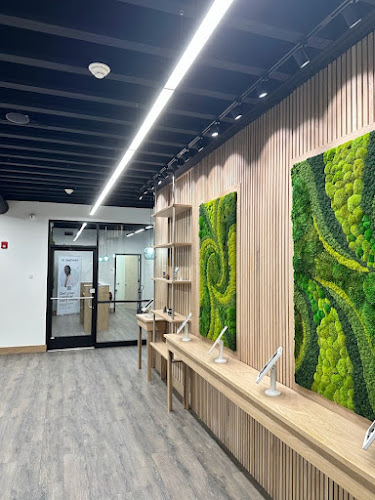 Silverleaf Dispensary Somerset exterior view showcasing professional Cannabis store services in Somerset, New Jersey
