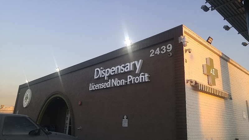 Story Cannabis McDowell exterior view showcasing professional Cannabis store services in Phoenix, Arizona