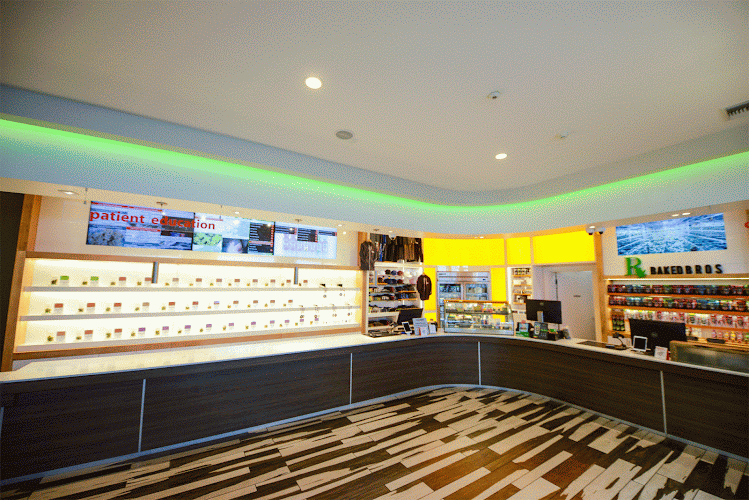 TruMed Dispensary exterior view showcasing professional Cannabis store services in Phoenix, Arizona