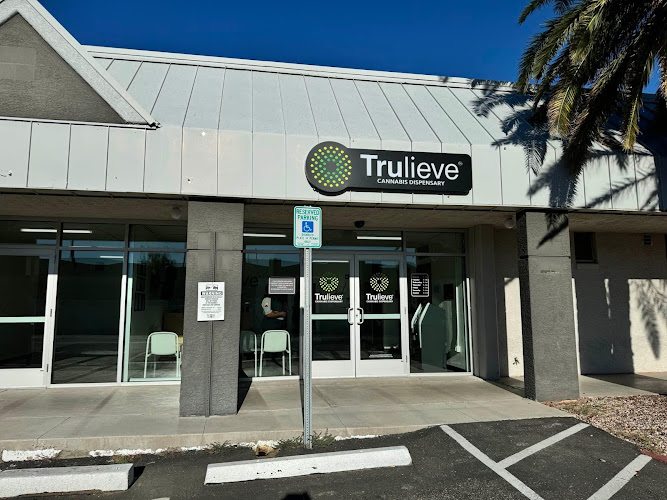 Trulieve Tucson Dispensary Menlo Park exterior view showcasing professional Cannabis store services in Tucson, Arizona