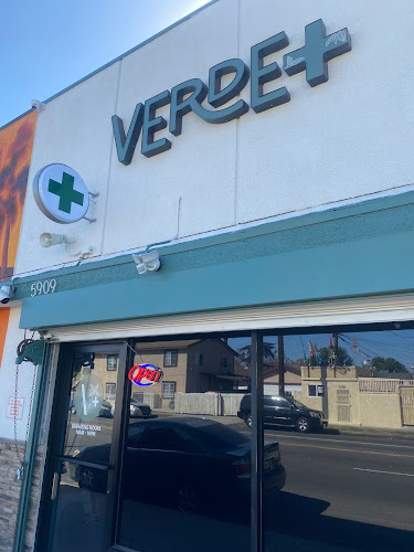 Verde Plus exterior view showcasing professional Cannabis store services in Los Angeles, California