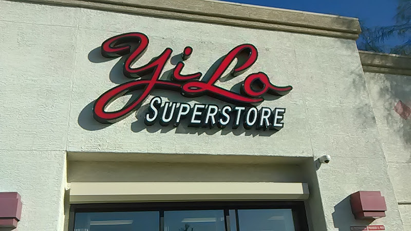 YiLo Superstore (Phoenix) exterior view showcasing professional Cannabis store services in Phoenix, Arizona
