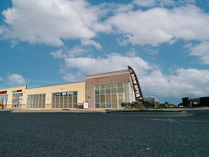 Zen Leaf Clarksburg exterior view showcasing professional Cannabis store services in Clarksburg, West Virginia